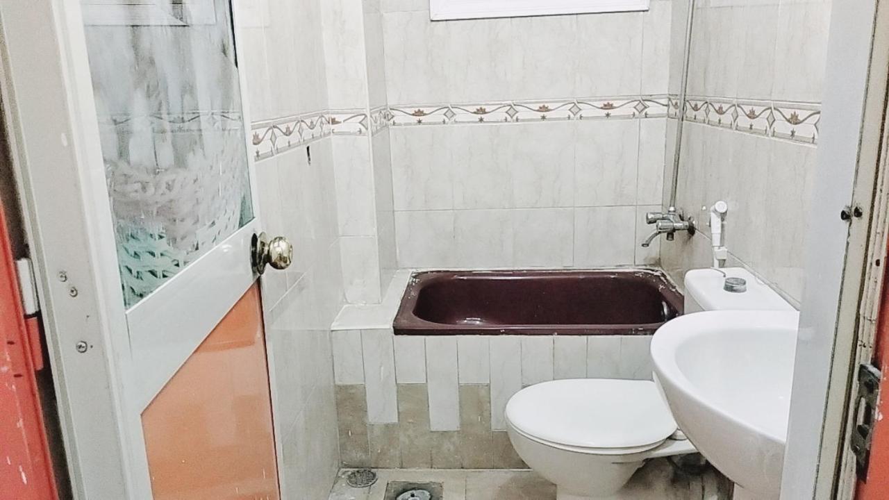 Family Apartment - Next To Abdeen Palace And Museum Κάιρο Εξωτερικό φωτογραφία